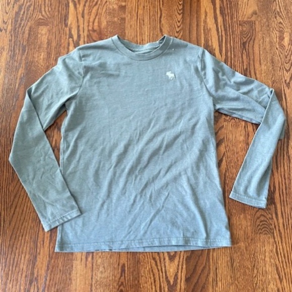 abercrombie kids Other - BOYS ABERCROMBIE KIDS LONG SLEEVE ICON CREW TEE T-SHIRTS GRAY Sz  13 / 14 EUC